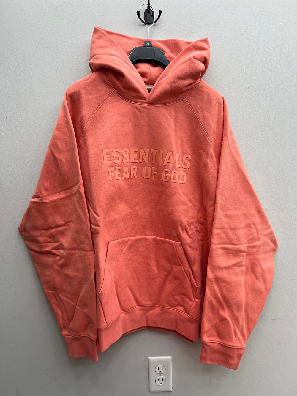 Essentials Set Coral- Mens